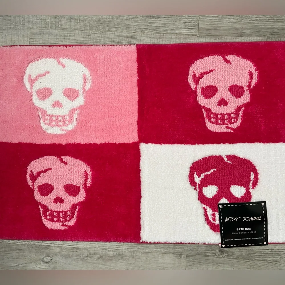 Betsey Johnson Skull Bath Rug
